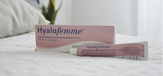 Un tube de gel vaginal Hyalofemme